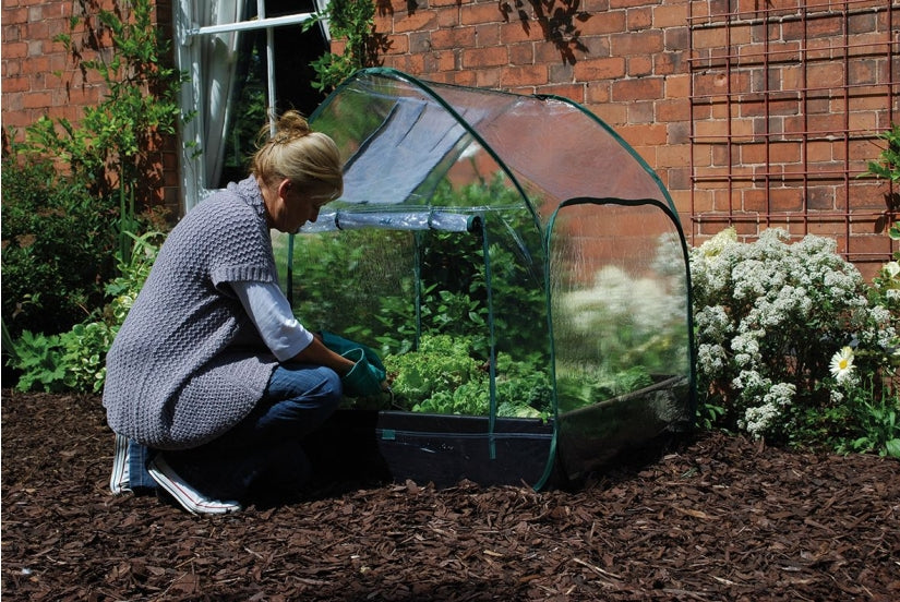 Pop-up tent for pallet frame